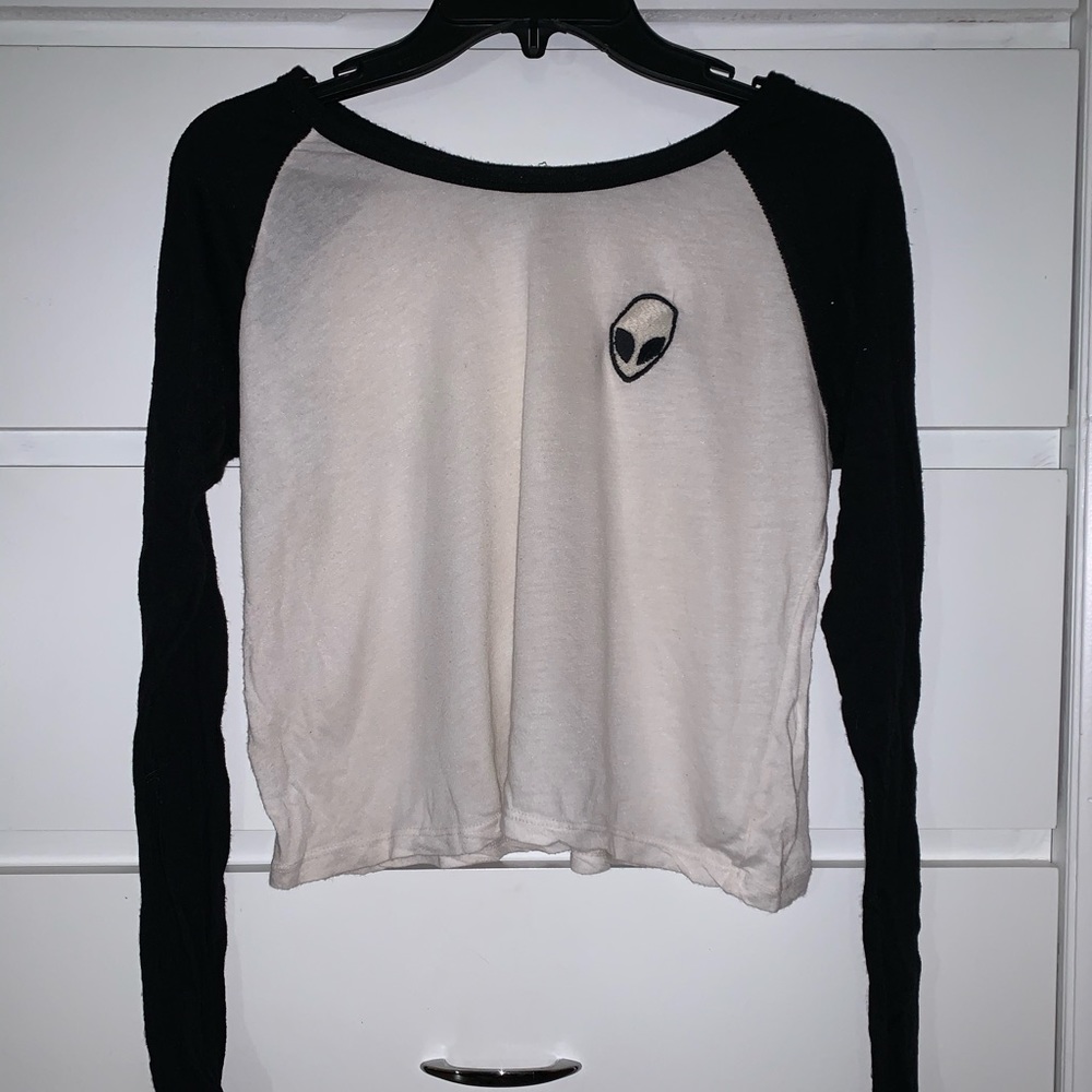 Alien Logo Long-Sleeve Crop Top